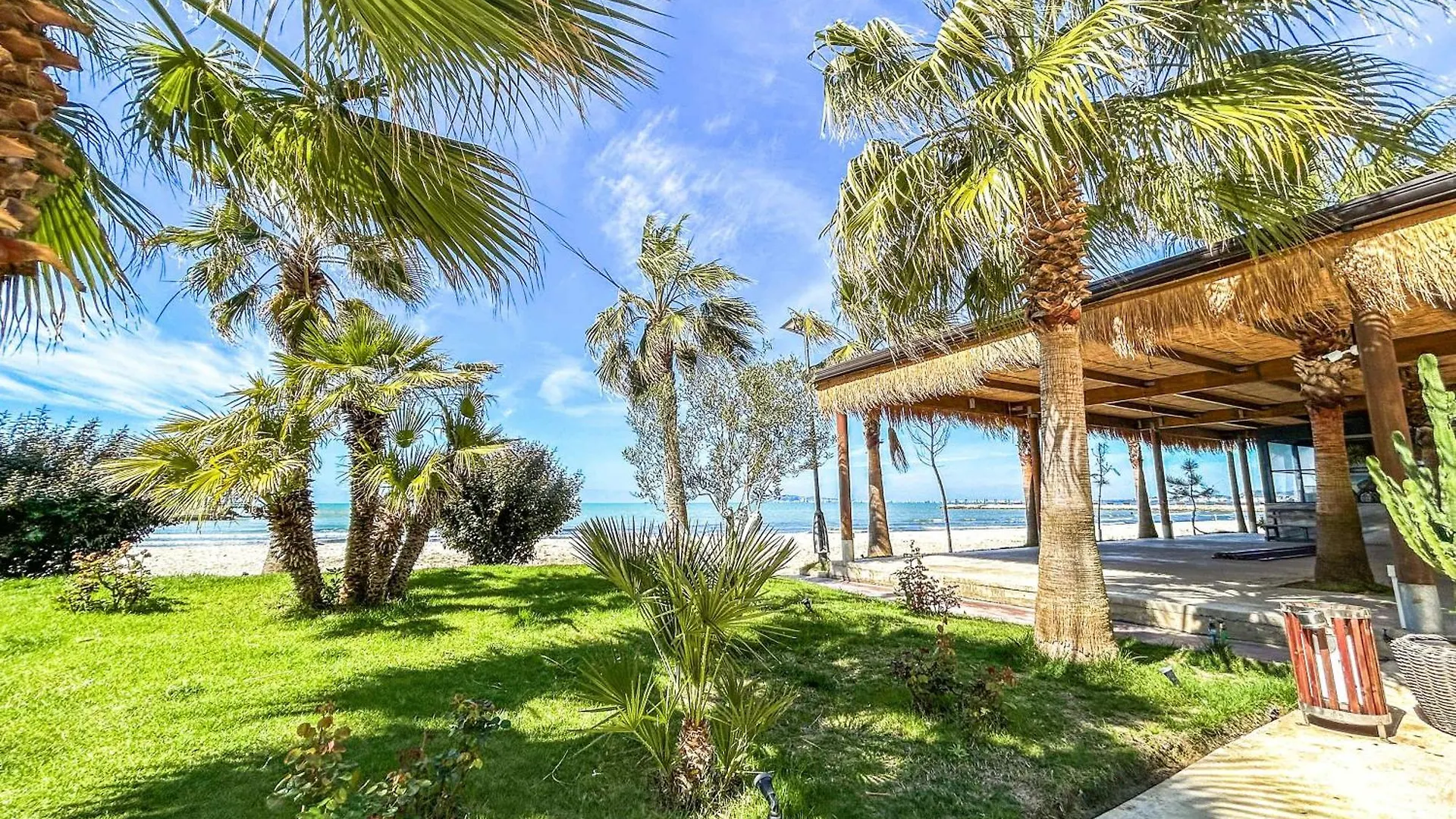 Villa Golem 595